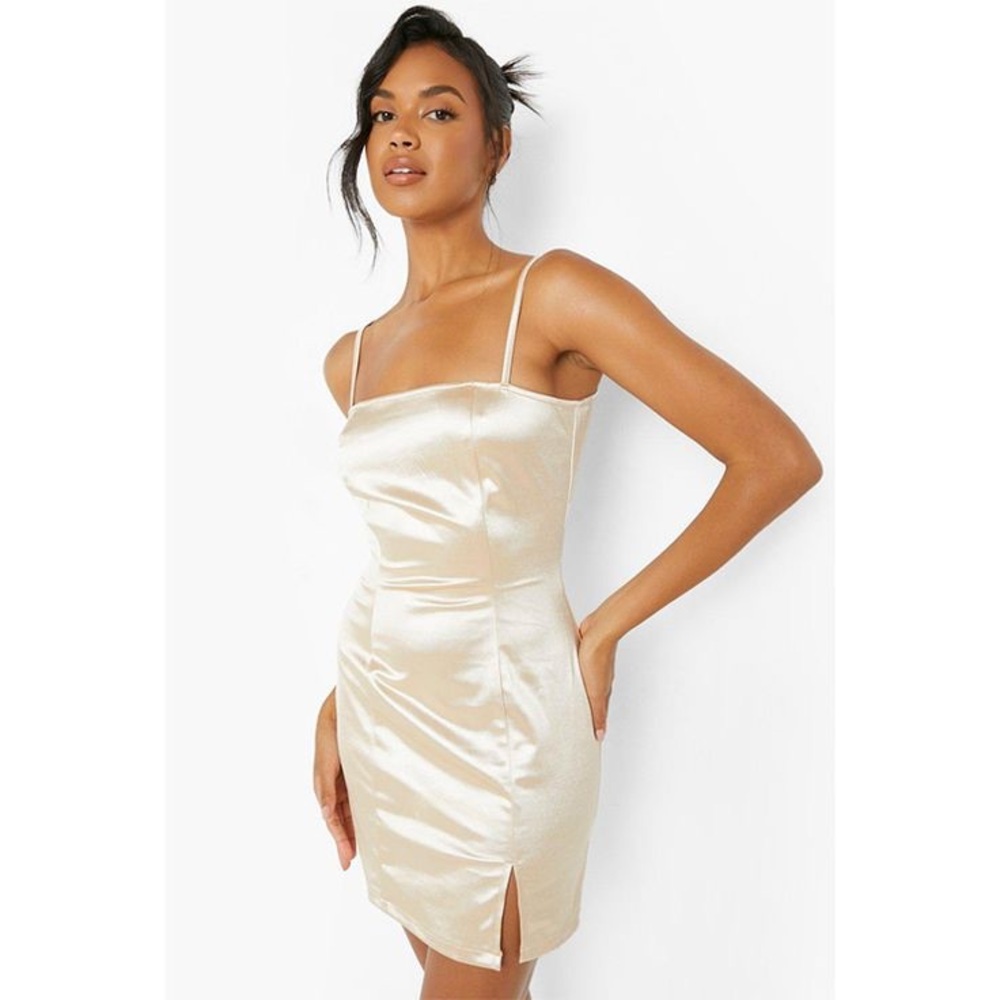 NEW Boohoo X Madison Beer Satin Gold Champagne 90’s Mini Bodycon Dress